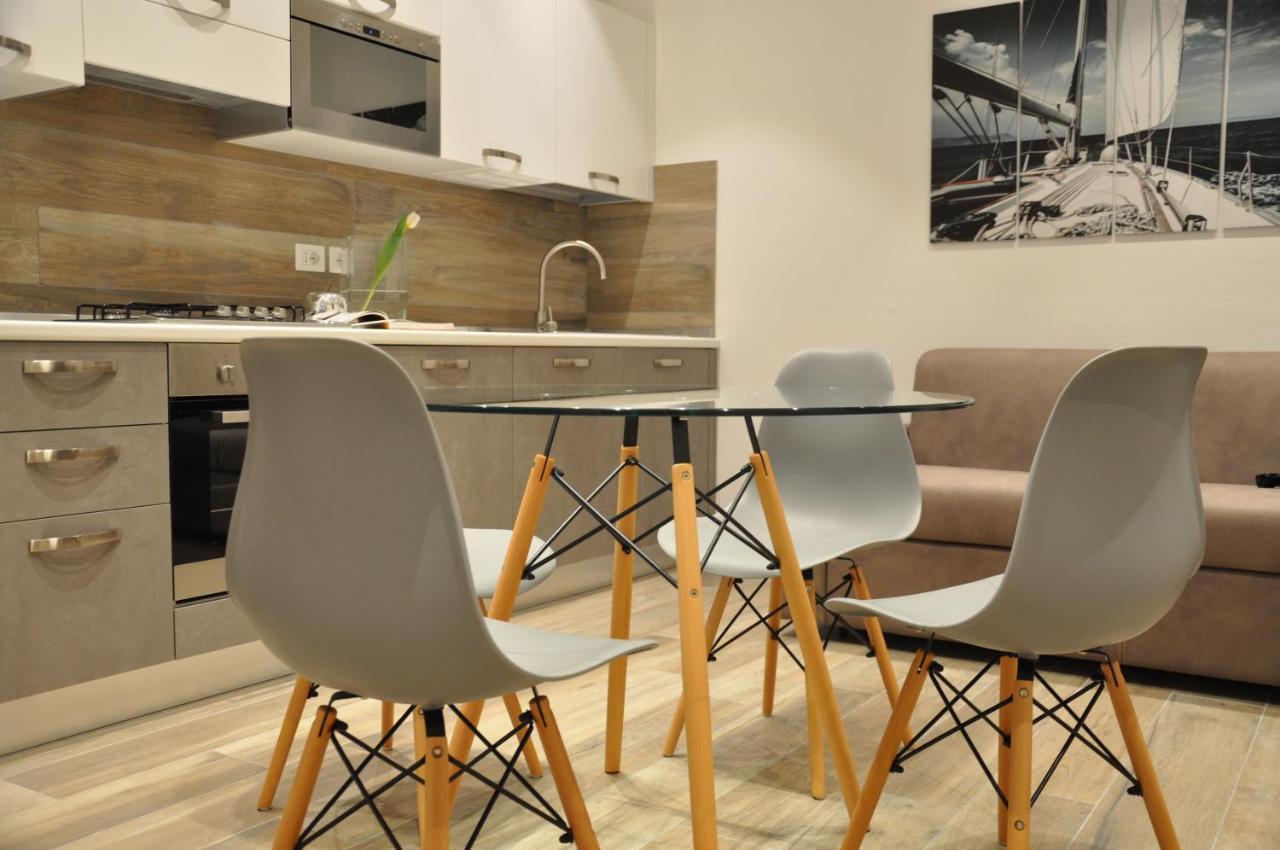 Apartment Luxury 2 With Swimming Pool
